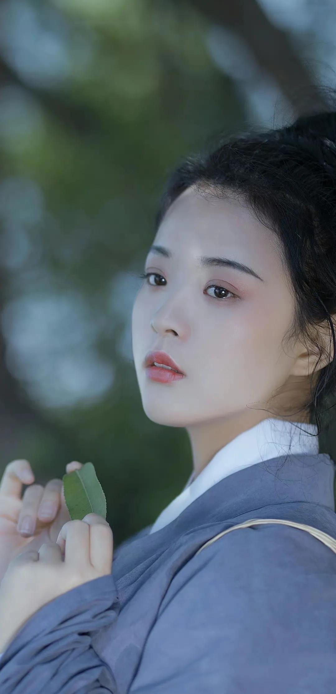 與自然美景的親密旅行，亂雨紛紛最新章節(jié)探尋內(nèi)心寧?kù)o與平和