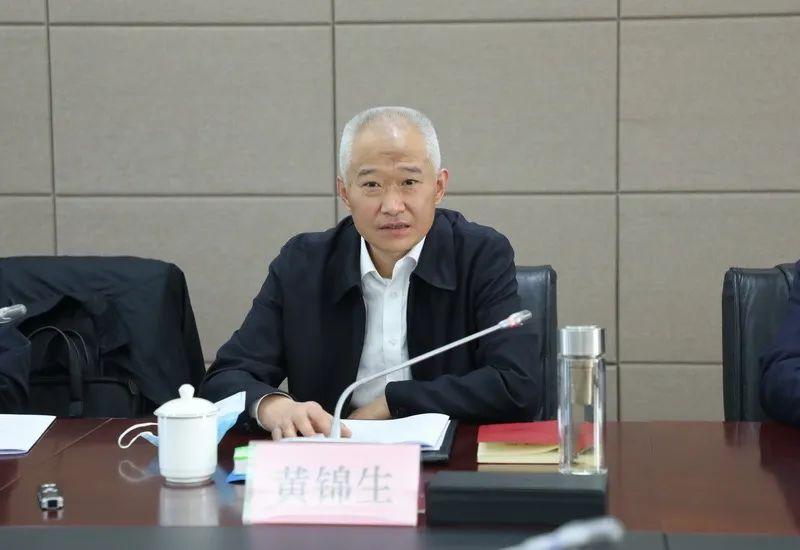 江蘇人事任免動(dòng)態(tài)，溫情故事背后的未來展望