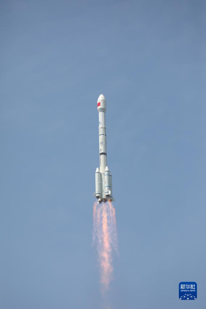 我國最新火箭發(fā)射，夢想起航，直刺蒼穹