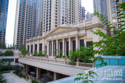 奧北公元最新房價，時代印記與市場動態(tài)的影響