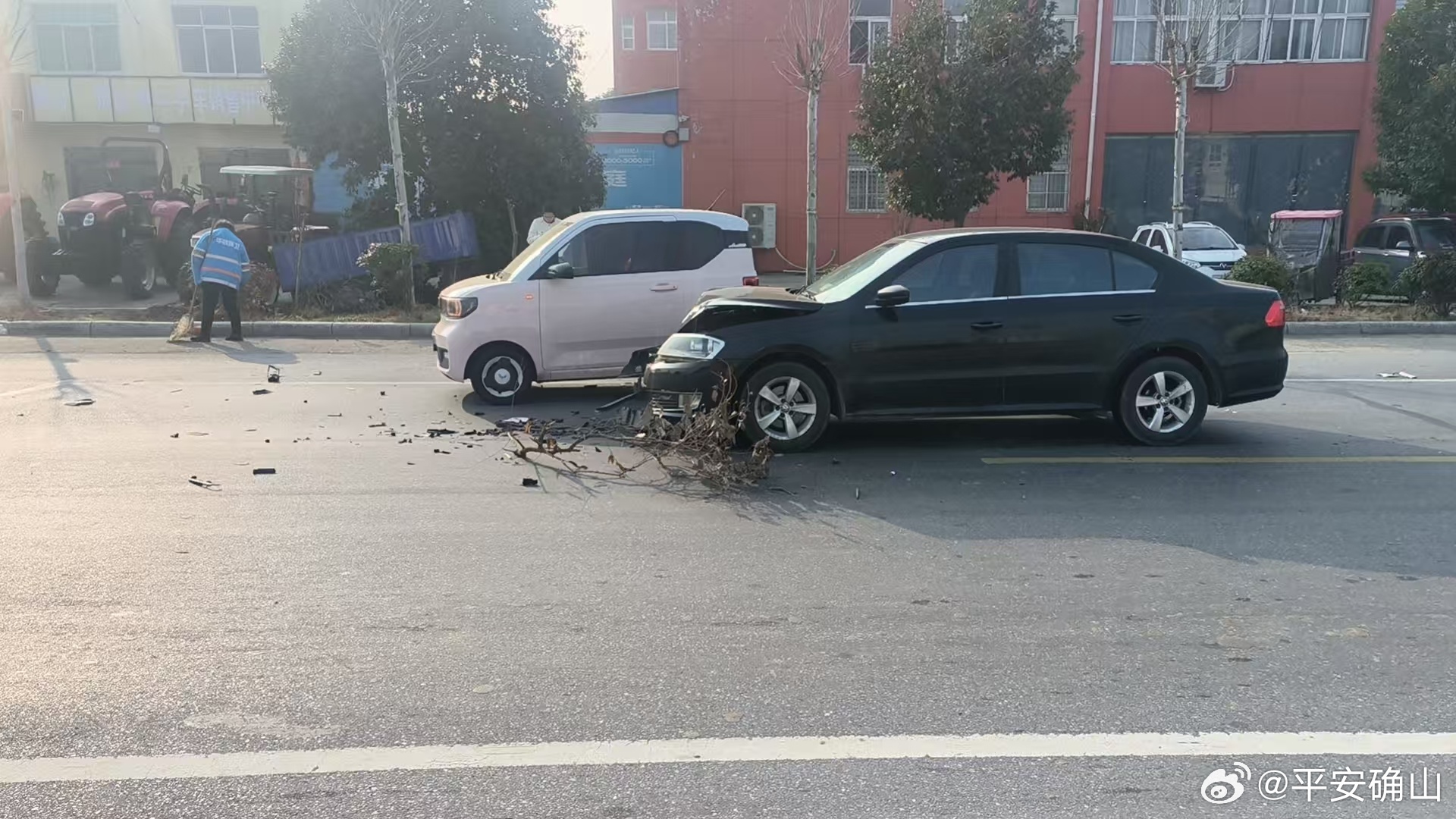 滑縣車(chē)禍?zhǔn)录疃确治雠c觀點(diǎn)闡述，2025年最新事故回顧