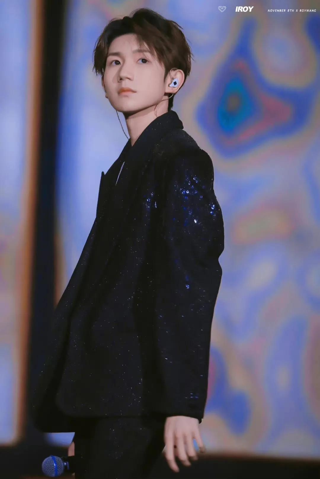 王源最新高清照片曝光，絕美瞬間一網(wǎng)打盡！